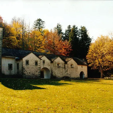 Holiday home Holiday Home In Imola With Forest & Pool Lizzano In Belvedere